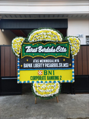Papan Bunga Duka di Luminda