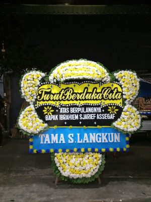 Papan Bunga Duka di Luminda