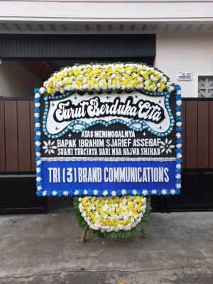 Papan Bunga Duka di Luminda